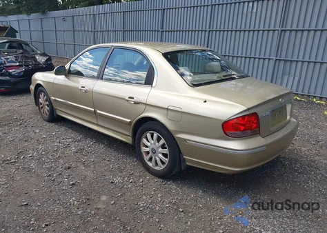 2004 Hyundai Sonata Gls/Lx z USA, uszkodzony, nr VIN KMHWF35H04A933725